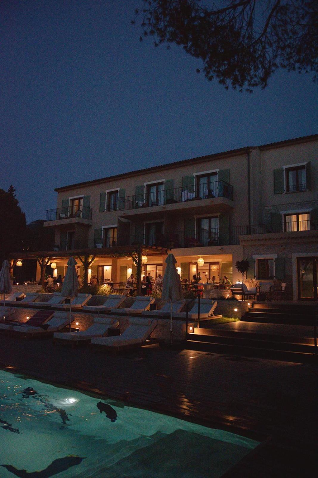 Boutique Hotel Responsable Et Restaurant Basgi Basgi Saint-Florent  Luaran gambar