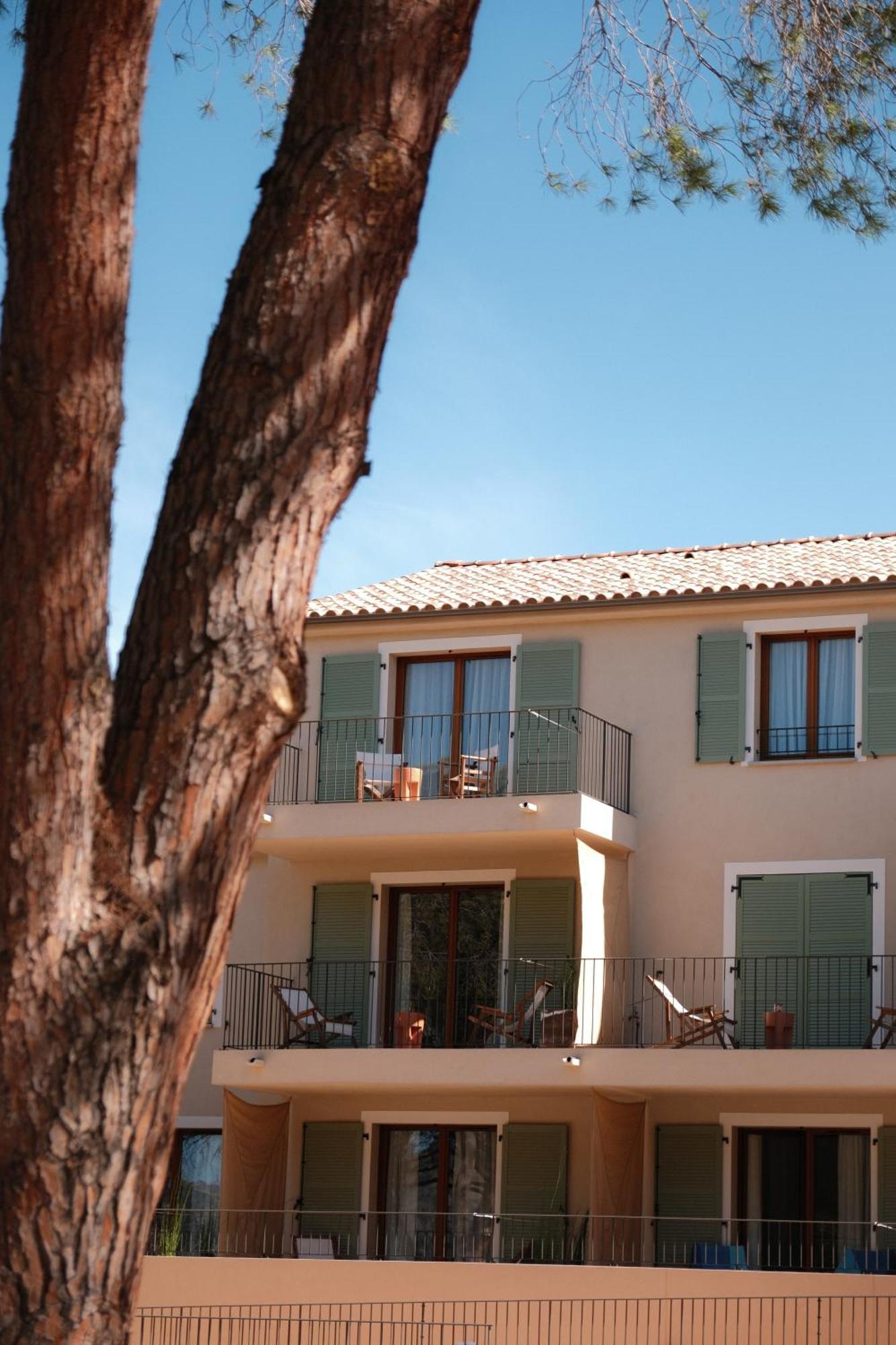 Boutique Hotel Responsable Et Restaurant Basgi Basgi Saint-Florent  Luaran gambar