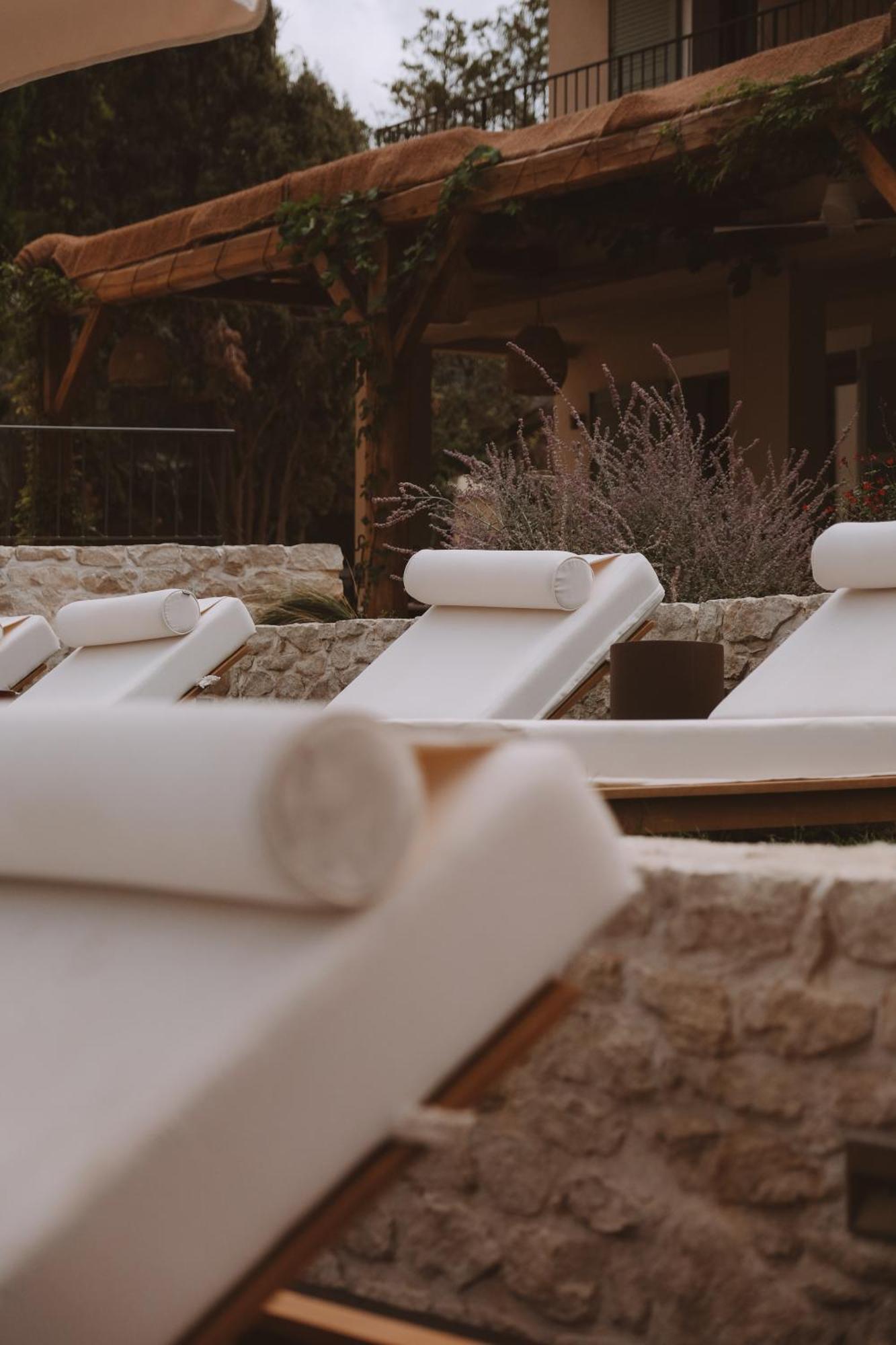 Boutique Hotel Responsable Et Restaurant Basgi Basgi Saint-Florent  Luaran gambar