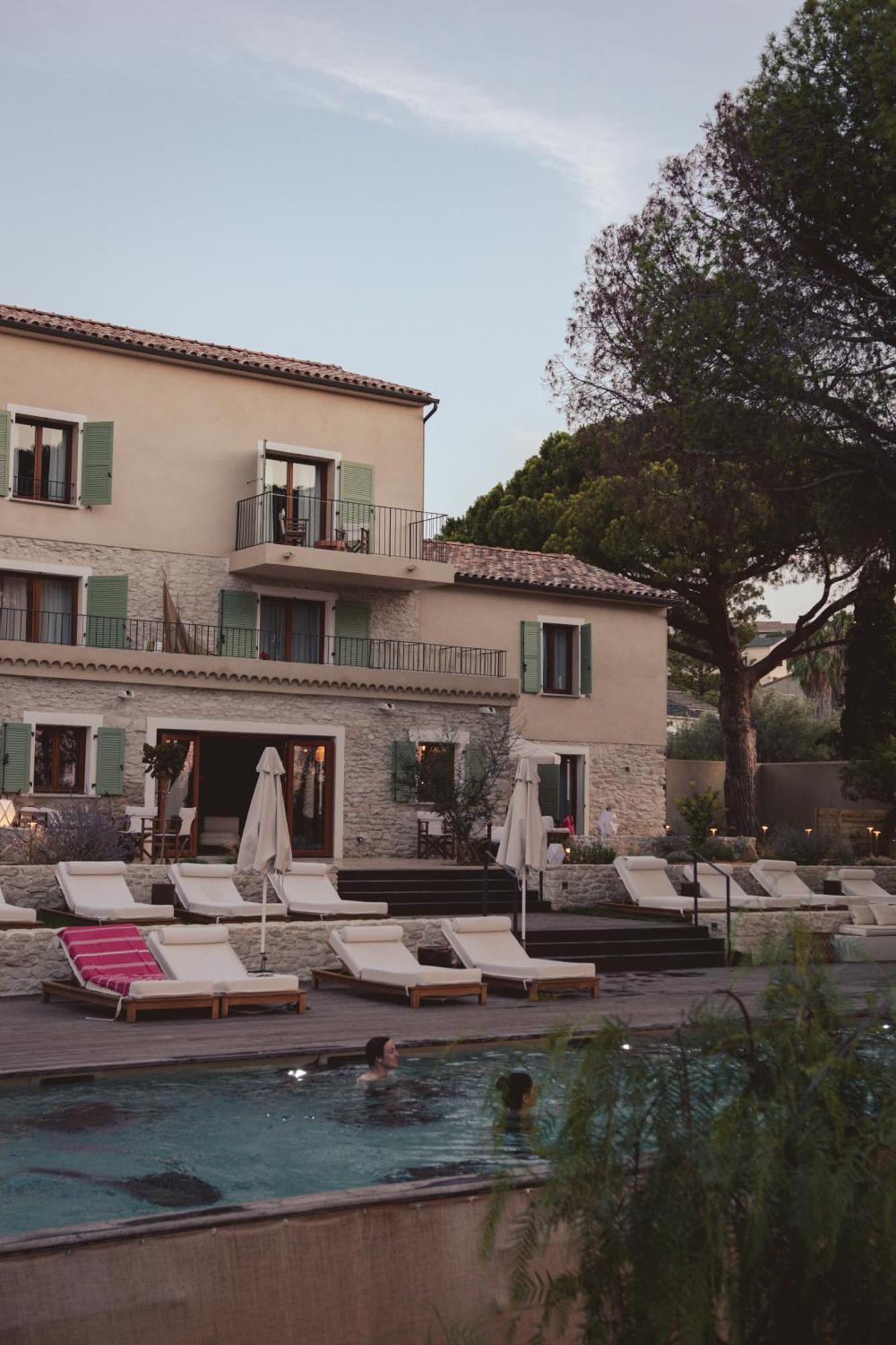 Boutique Hotel Responsable Et Restaurant Basgi Basgi Saint-Florent  Luaran gambar